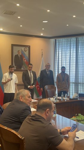 Olimpiya medalçılarımız yeni mükafatlarına qovuşdu - FOTOLAR