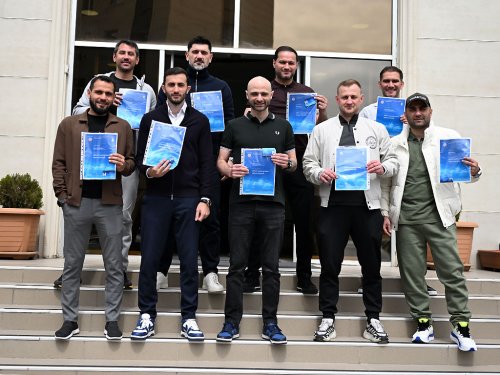 AFFA məşqçilərə diplom verib - FOTOLAR