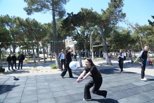 "DH Volley” voleybol meydançası inşa etdi - FOTOLAR