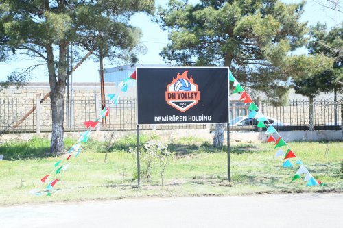 "DH Volley” voleybol meydançası inşa etdi - FOTOLAR