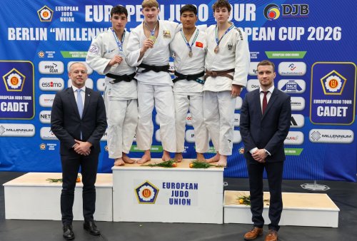 Millimiz 13 medalla 3-cü oldu