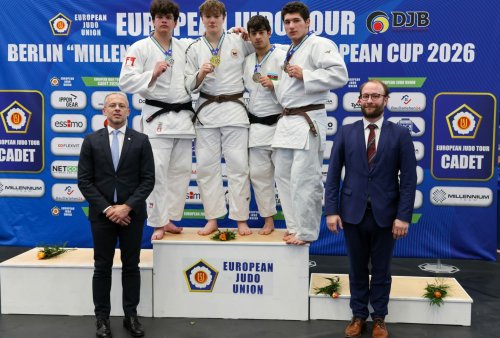 Millimiz 13 medalla 3-cü oldu