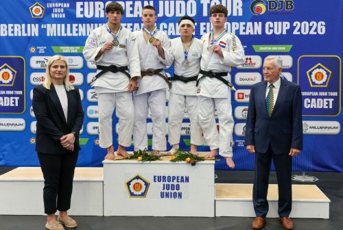 Millimiz 13 medalla 3-cü oldu