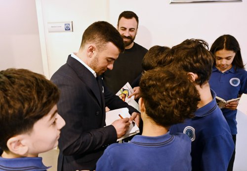 Qara Qarayev kitab təqdimatı etdi - FOTOLAR