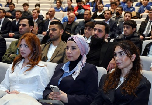 Qara Qarayev kitab təqdimatı etdi - FOTOLAR