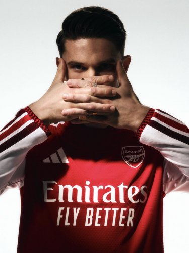 "Arsenal" yeni formalarını təqdim etdi - FOTOLAR