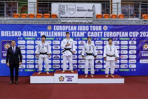 Millimiz Avropa Kubokunda 13 medalla birinci oldu - FOTOLAR