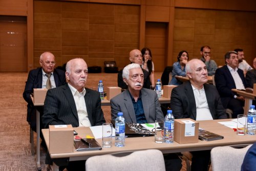 AŞF konfrans keçirdi, loqosunu dəyişdirdi - FOTOLAR