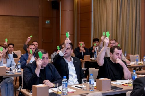 AŞF konfrans keçirdi, loqosunu dəyişdirdi - FOTOLAR