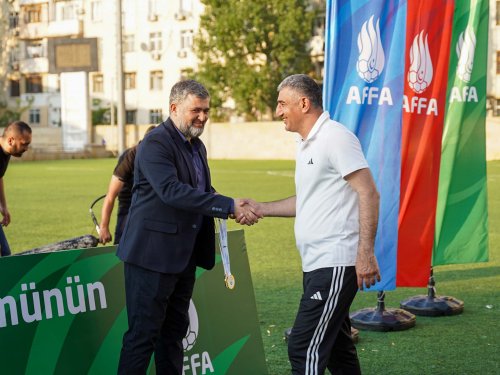 "Qarabağ" və mövsümün oyunçusu təltif olundu - FOTOLAR "Qarabağ" və mövsümün oyunçusu təltif olundu - FOTOLAR