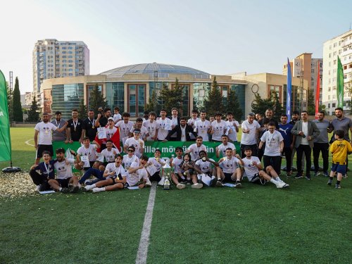 "Qarabağ" və mövsümün oyunçusu təltif olundu - FOTOLAR "Qarabağ" və mövsümün oyunçusu təltif olundu - FOTOLAR