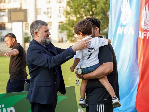 "Qarabağ" və mövsümün oyunçusu təltif olundu - FOTOLAR "Qarabağ" və mövsümün oyunçusu təltif olundu - FOTOLAR