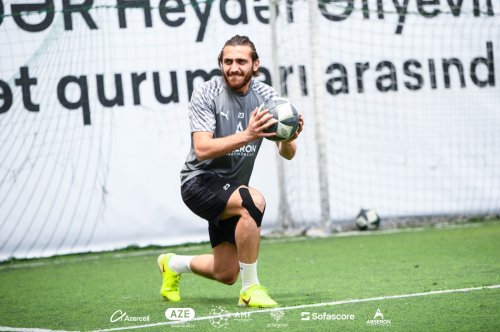 Millimizin heyəti açıqlandı - FOTOLAR Millimizin heyəti açıqlandı - FOTOLAR