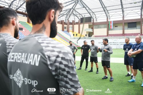 Millimizin heyəti açıqlandı - FOTOLAR Millimizin heyəti açıqlandı - FOTOLAR