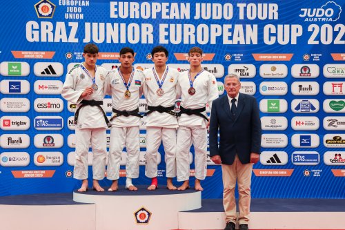 Avropa Kuboku: Millimiz qızıl medalla başladı - FOTOLAR Avropa Kuboku: Millimiz qızıl medalla başladı - FOTOLAR
