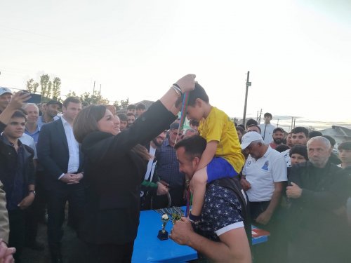 Xaçmazda regional turnirin finalını 2000-dən çox azarkeş izlədi - FOTOLAR - VİDEO Xaçmazda regional turnirin finalını 2000-dən çox azarkeş izlədi - FOTOLAR - VİDEO