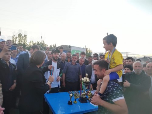 Xaçmazda regional turnirin finalını 2000-dən çox azarkeş izlədi - FOTOLAR - VİDEO Xaçmazda regional turnirin finalını 2000-dən çox azarkeş izlədi - FOTOLAR - VİDEO