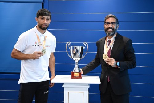 Rövşən Nəcəfin minifutbol məntiqi: Elə də olur, belə də olur Rövşən Nəcəfin minifutbol məntiqi: Elə də olur, belə də olur