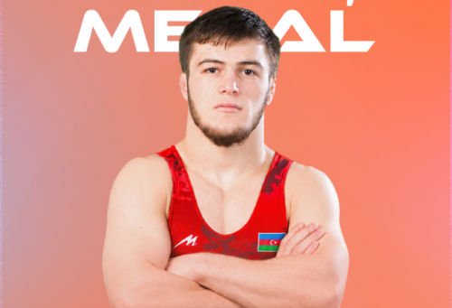 Reytinq turnirində iki medal, bir zədə Reytinq turnirində iki medal, bir zədə